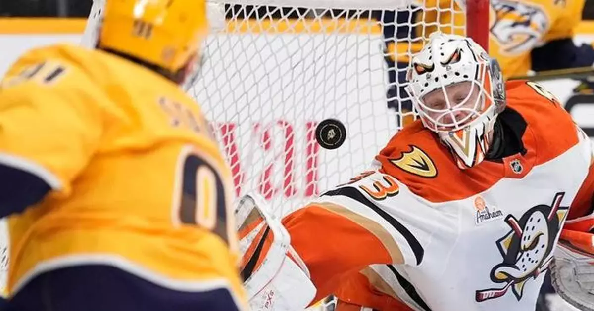 Terry's late power-play goal lifts Anaheim past Preds 5-4 setting up Ducks-Oilers