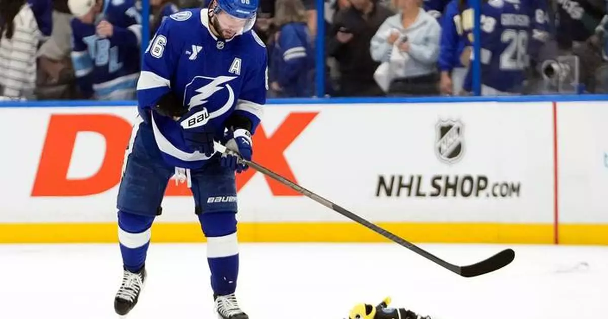 Lightning on the brink of elimination after another home playoff loss