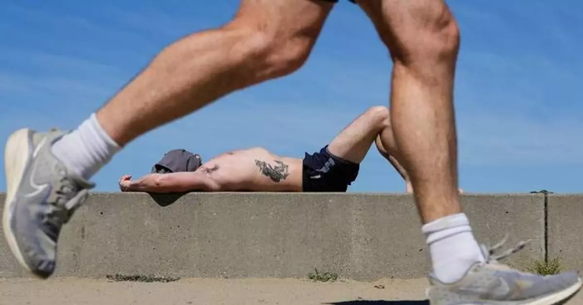 Nature puts heat on blast as scorching temperatures in eastern US could smash records