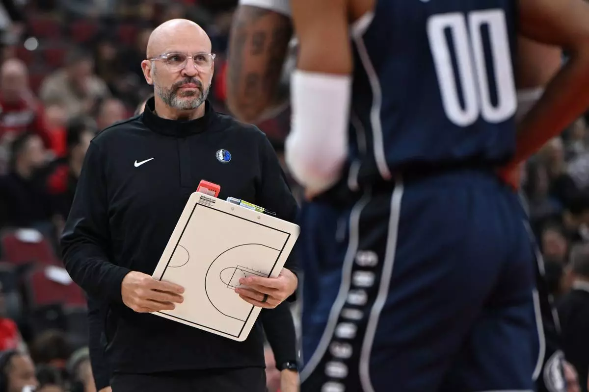 FILE - Dallas Mavericks head coach Jason Kidd looks on before being ejected during the first half of an NBA basketball game against the Chicago Bulls, Jan. 10, 2026, in Chicago. (AP Photo/Paul Beaty, File)