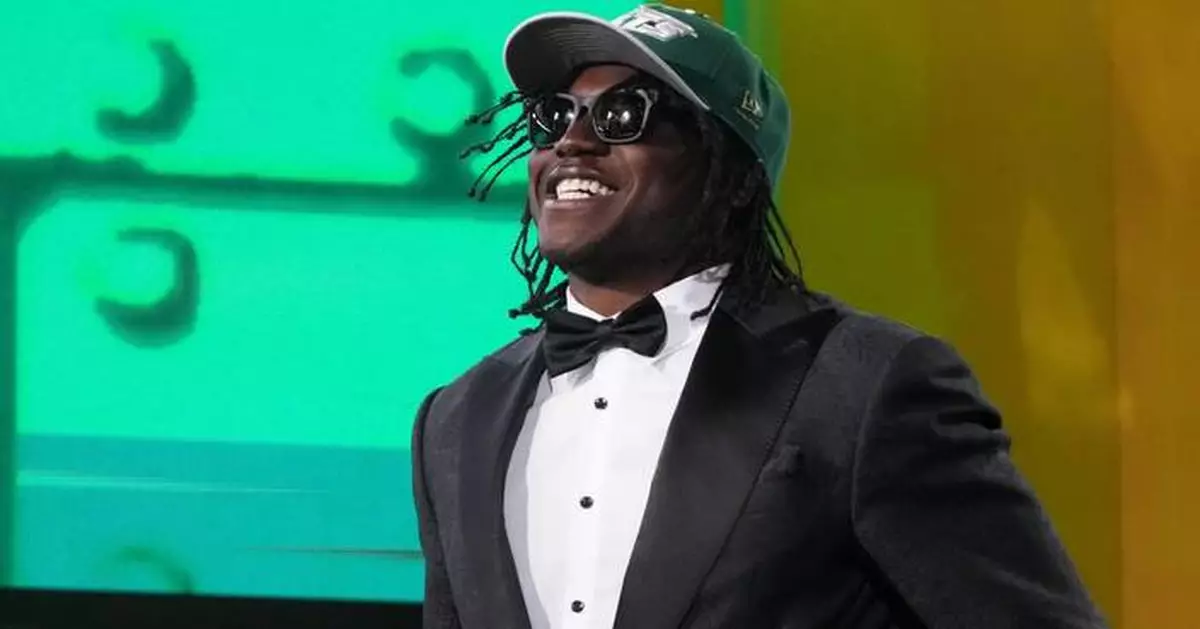 Jets take Texas Tech edge rusher David Bailey at No. 2 and Oregon tight end Kenyon Sadiq at No. 16