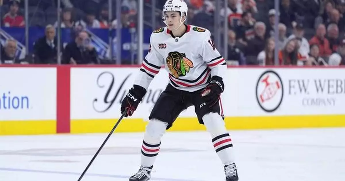 Boisvert scores first NHL goal as the Blackhawks beat the Kraken 4-2