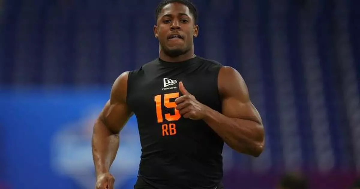 Seahawks select running back Jadarian Price of Notre Dame with No. 32 pick in NFL draft