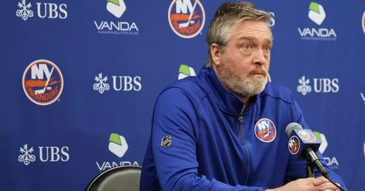Islanders fire coach Patrick Roy after losing 4 in a row, name Peter DeBoer his replacement