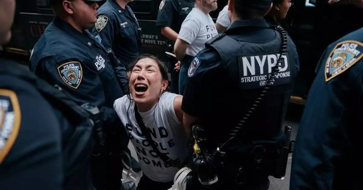 Dozens arrested as protesters demand Schumer and Gillibrand block sale of bombs to Israel