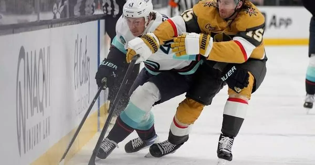 Golden Knights win the Pacific Division title, beating the Kraken 4-1