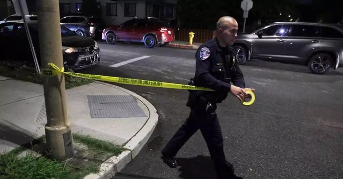 Accused WH correspondents’ dinner attacker is tutor and computer programmer from California