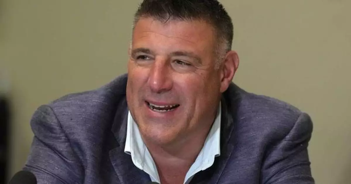 Patriots exec says 'Business as usual' for Mike Vrabel ahead of the NFL draft