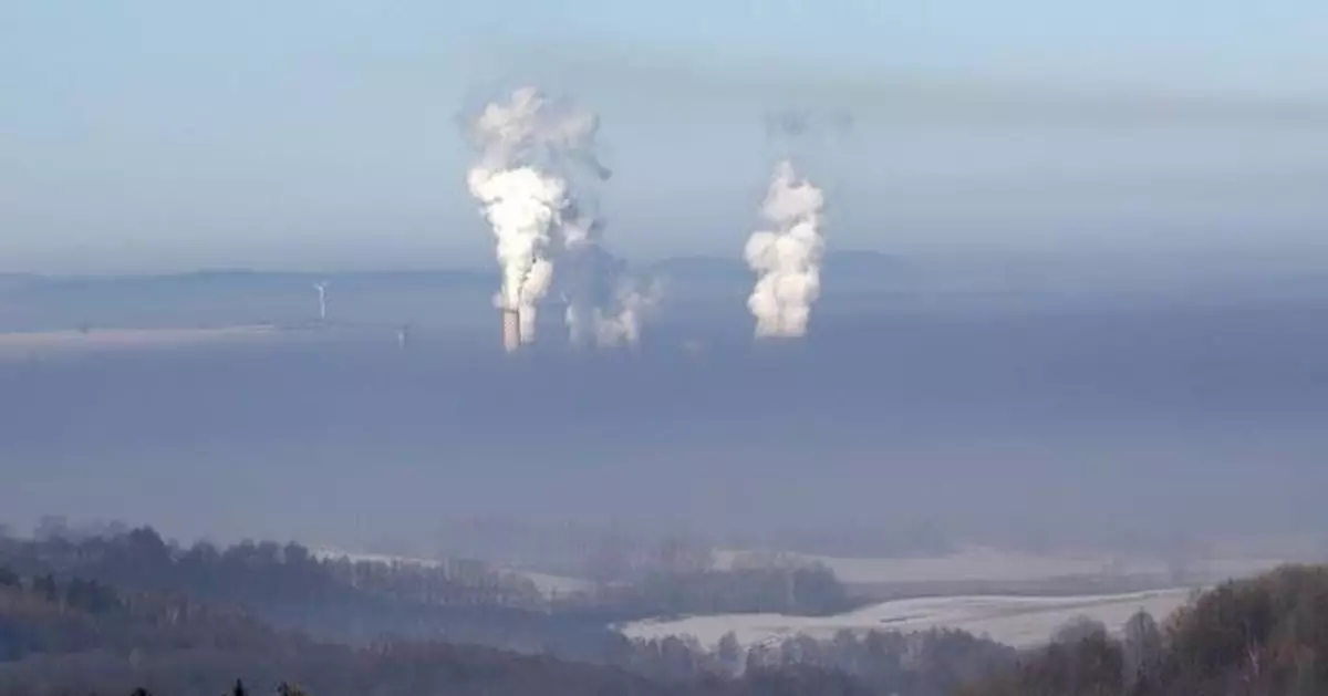 Activists ring alarm bells about halt in Poland's air pollution progress