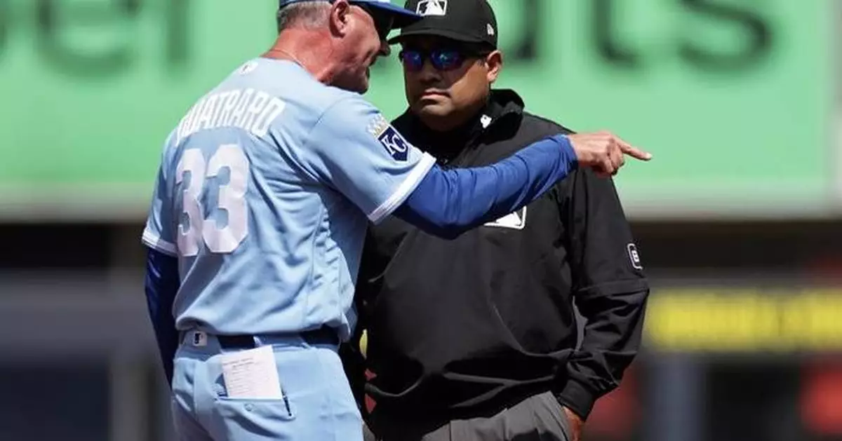Royals manager Matt Quatraro ejected after top of first inning in game against the Yankees