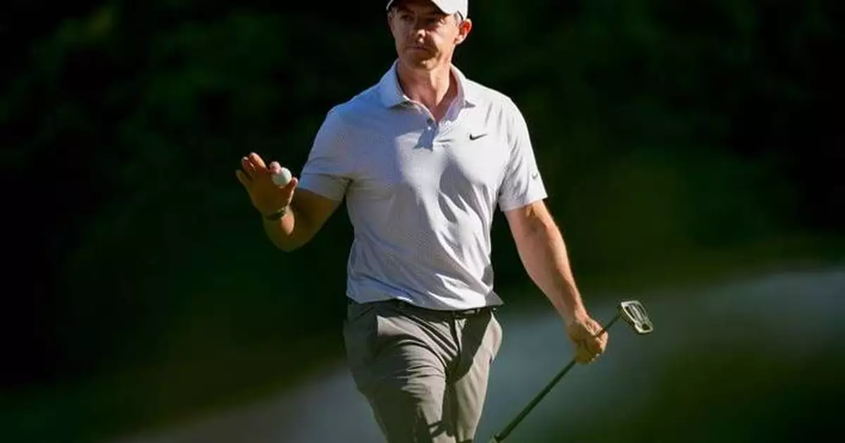 Rory McIlroy has a 6-shot lead entering the 3rd round of the Masters. Can anyone make it close?