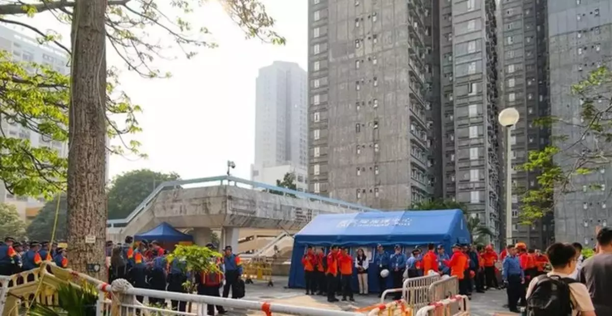 Wang Fuk Court Residents Allowed Upstairs to Collect Belongings Starting Today