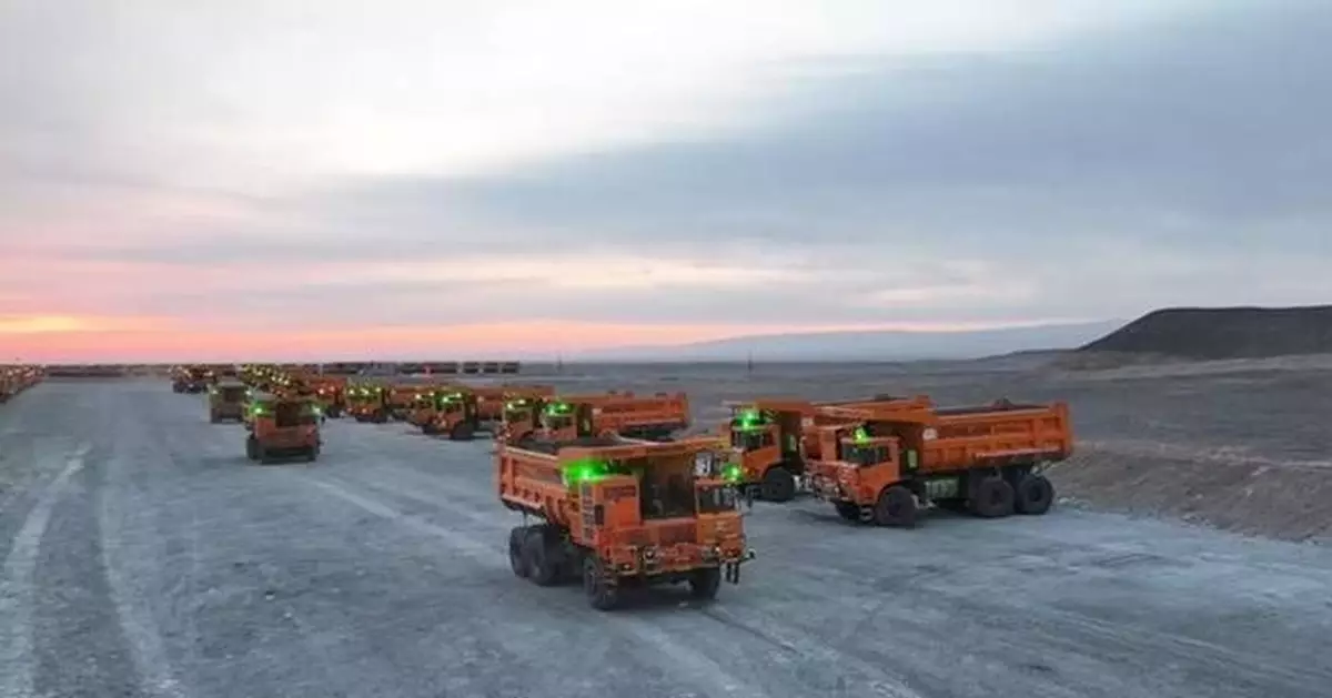 Zoomlion Accelerates Global Deployment of Ultra-Large Hydraulic Excavators and Smart Mining Solutions