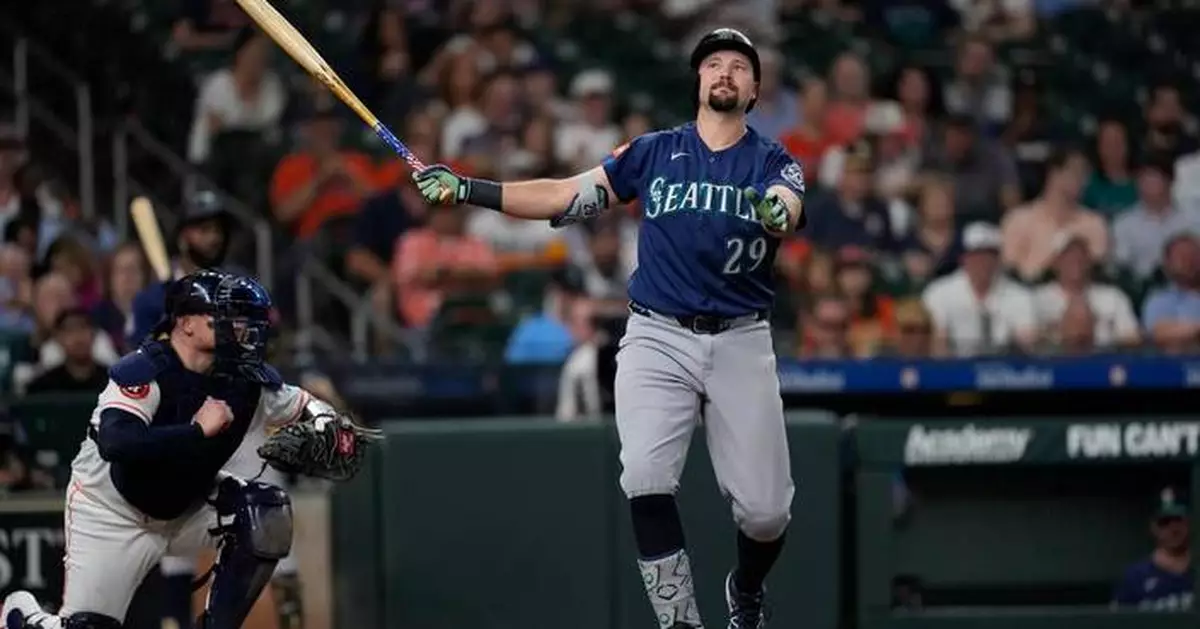 Mariners star catcher Cal Raleigh had hunch right oblique injury would cause IL stint