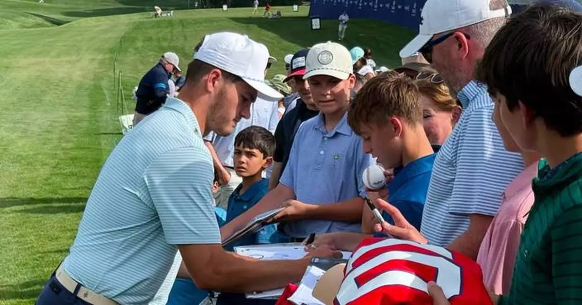 Patriots QB Drake Maye stands behind coach Mike Vrabel, calling him 'a great human being'