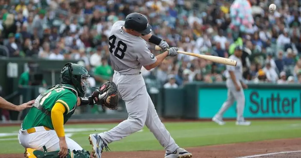 Paul Goldschmidt hits a 3-run homer and the Yankees beat the A's 8-2 for their 5th straight win