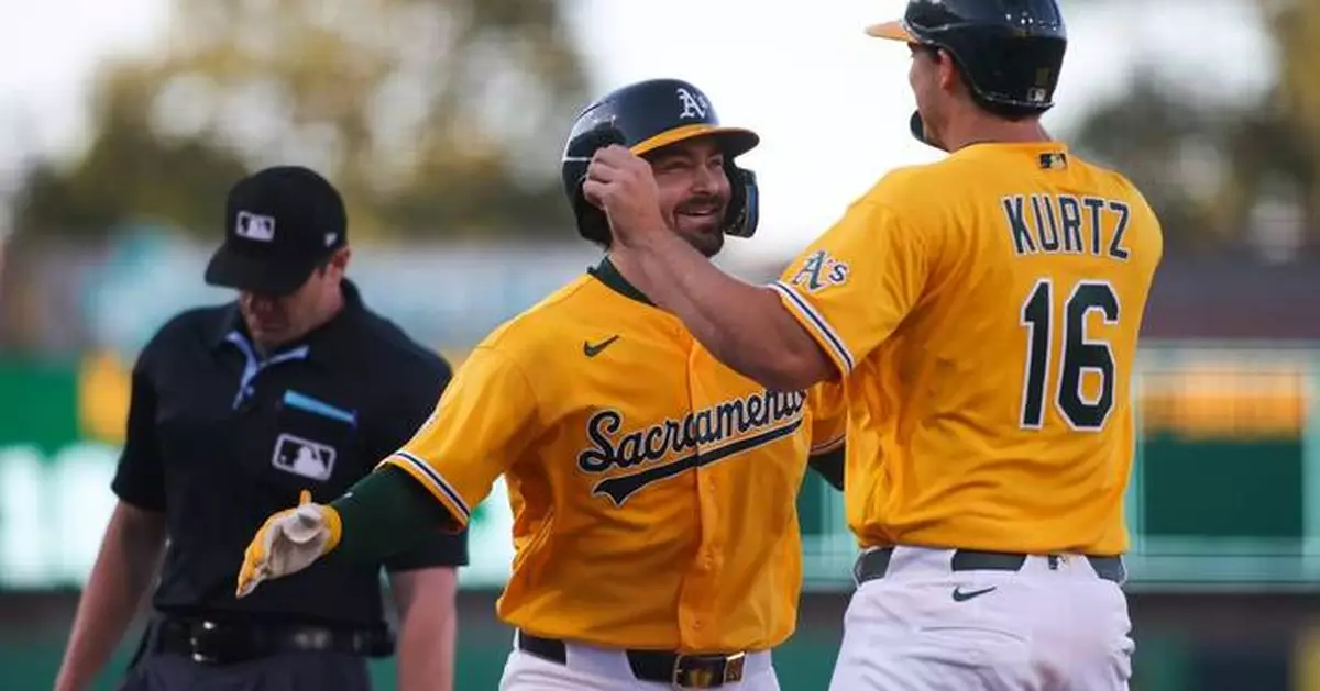 Athletics hit 3 homers to beat Yankees 6-4 and snap a 4-game losing streak