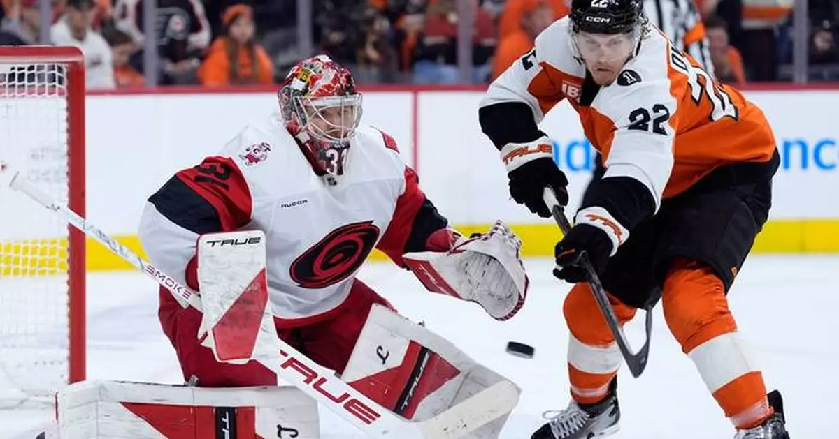 Hurricanes beat the Flyers 4-1 in Game 3, take a 3-0 series lead