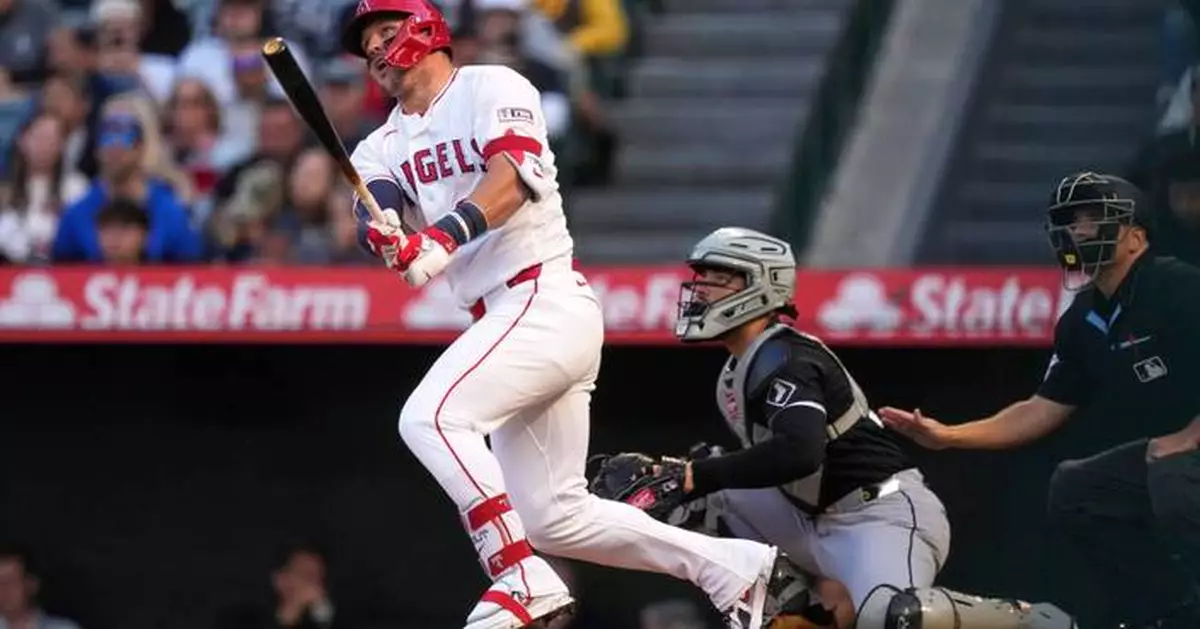Trout homers and Zeferzahn escapes a jam in the 9th as the Angels beat the White Sox 4-3