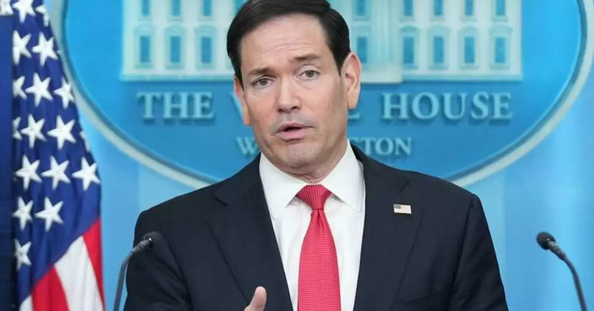 Trump administration sows confusion as it tries to reopen Strait of Hormuz