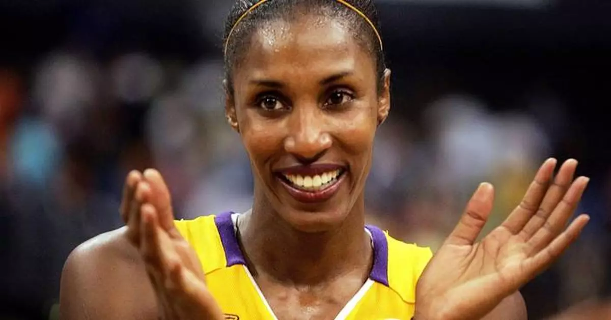 Los Angeles Sparks to honor Lisa Leslie with a statue outside Crypto.com Arena