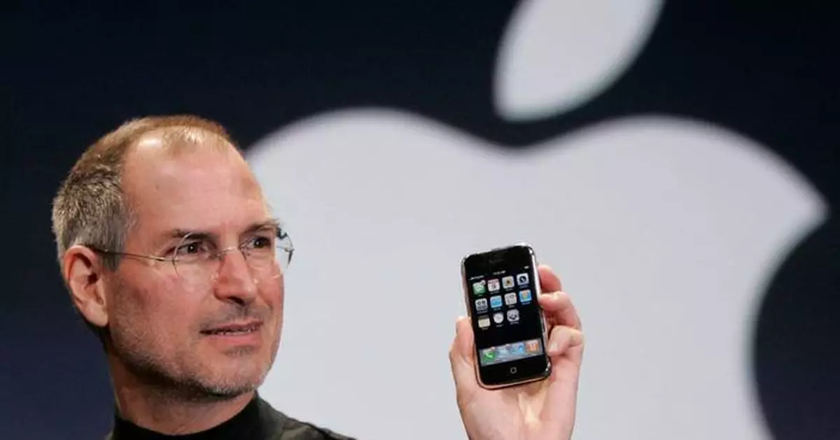 Americans love their iPhones (though sometimes they wish they could live without them)