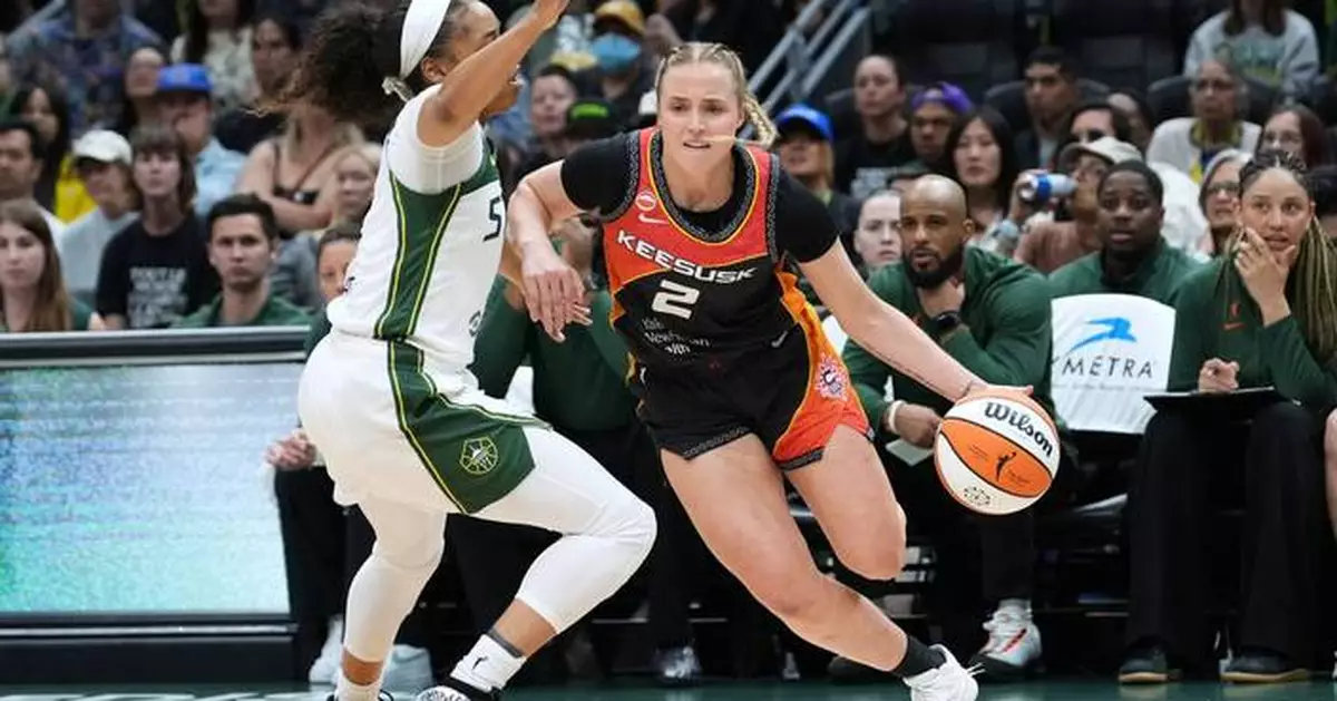 Connecticut Sun waive Hailey Van Lith and activate Leila Lacan