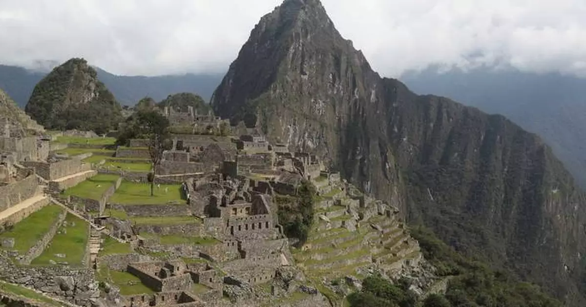 Global heritage group offers to work with Peru's government on improving conditions at Machu Picchu