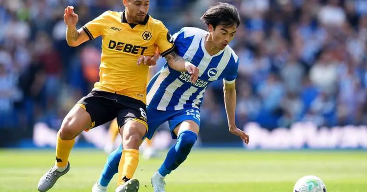 Japan waits on star forward Mitoma's fitness for World Cup after injury in Brighton game