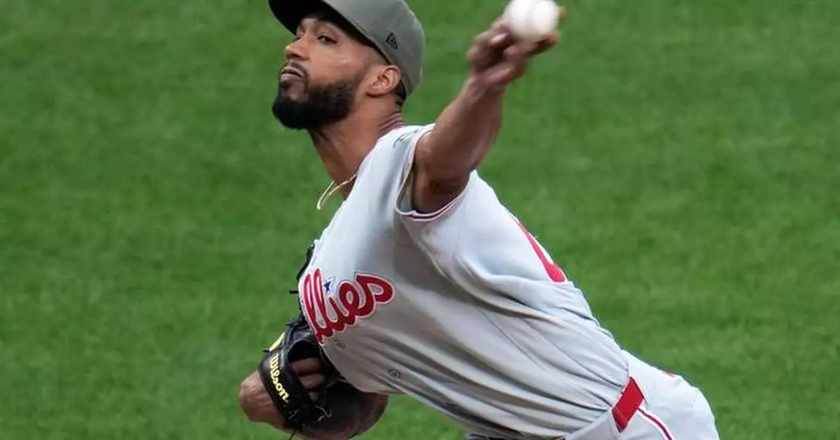 Cristopher Sánchez strikes out a career-high 13 as the Phillies beat the Pirates 6-0 to reach .500