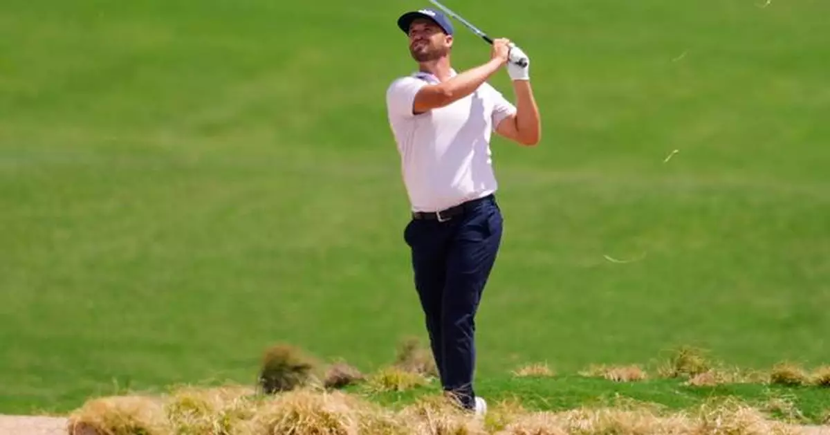 Wyndham Clark shoots 60 to win Byron Nelson, pulling away from Si Woo Kim and Scottie Scheffler