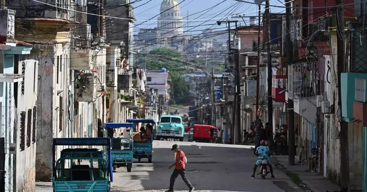 US commander meets with Cuban military officials as Trump pressures island nation
