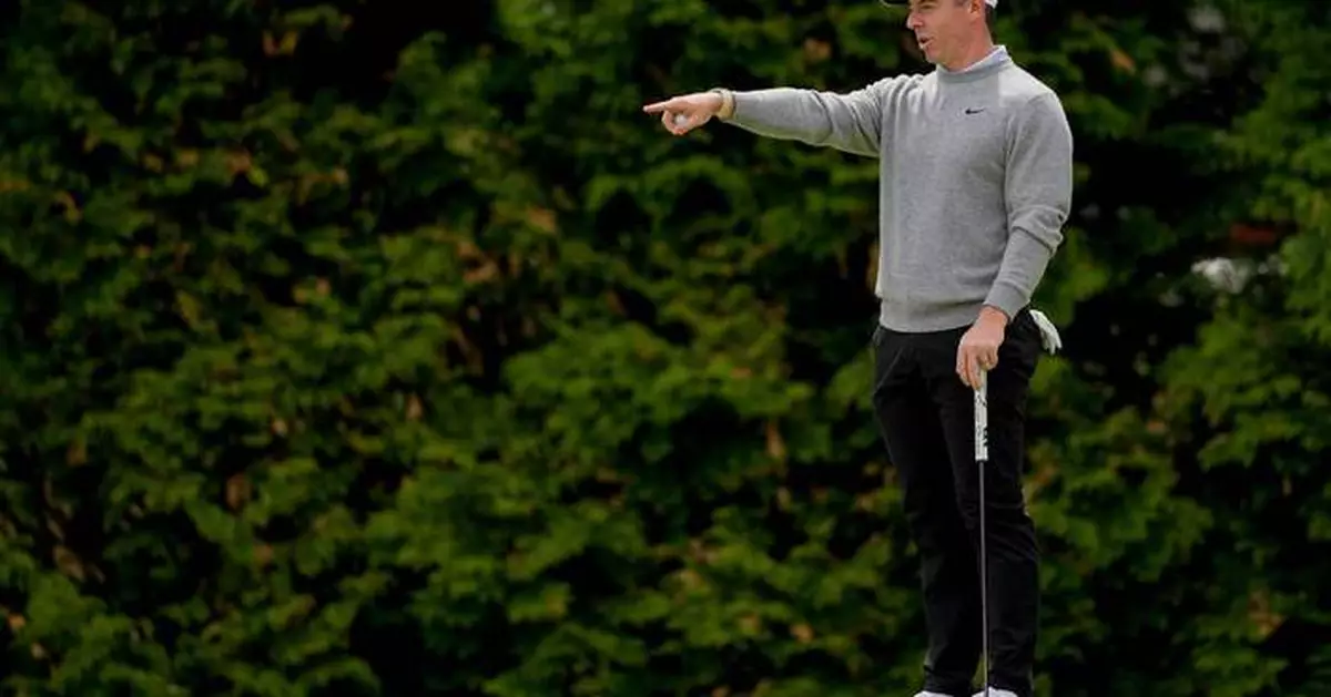 Rory McIlroy has big shoes to fill at the PGA: His own to help with a blister
