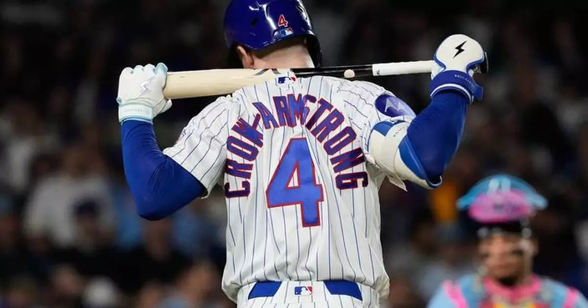 Cubs center fielder Pete Crow-Armstrong makes another mistake on defense