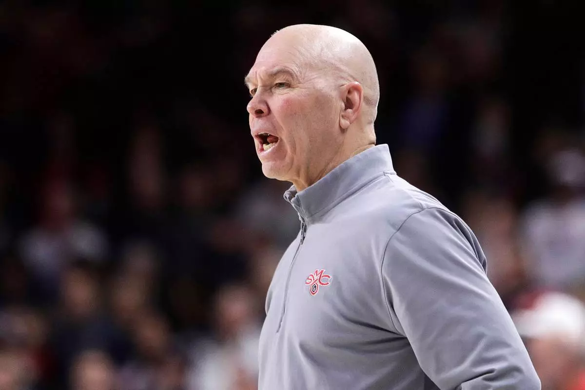 FILE - Saint Mary's head coach Randy Bennett directs his team during the second half of an NCAA college basketball game against Gonzaga, Saturday, Jan. 31, 2026, in Spokane, Wash. (AP Photo/Young Kwak,File)