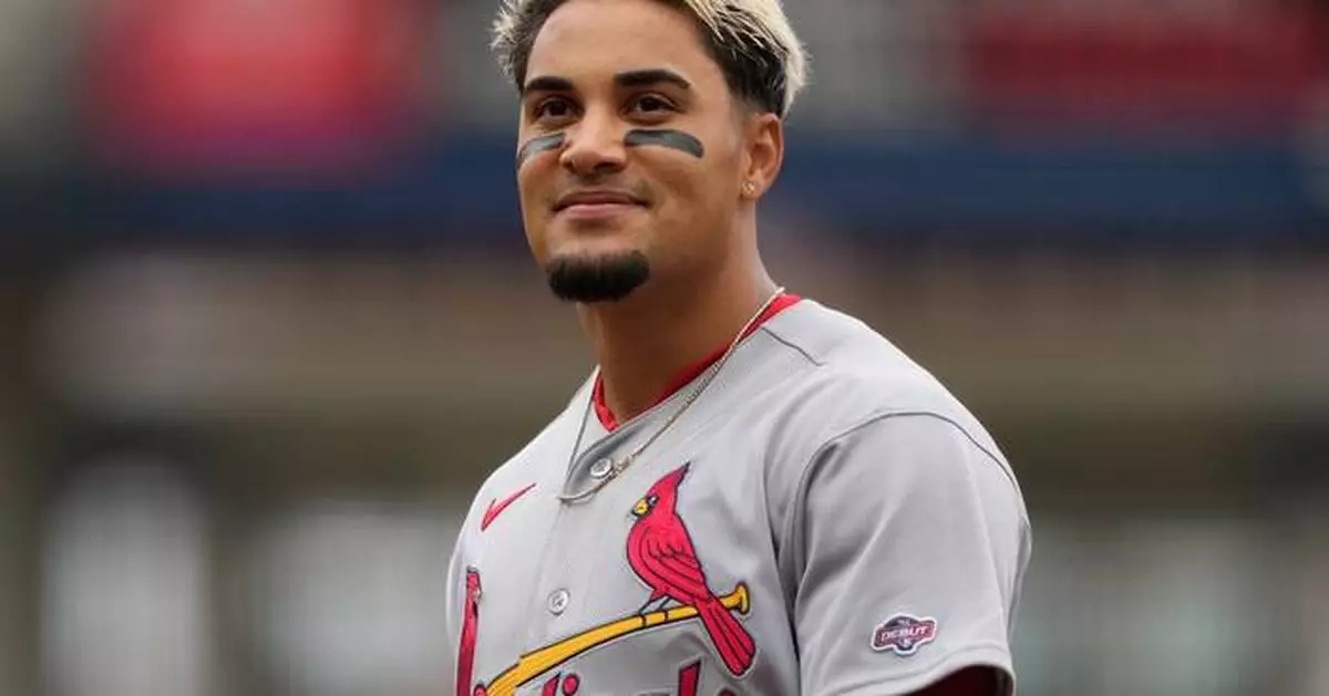 Cardinals' Bryan Torres homers in big league debut, 11 years after first minor league appearance