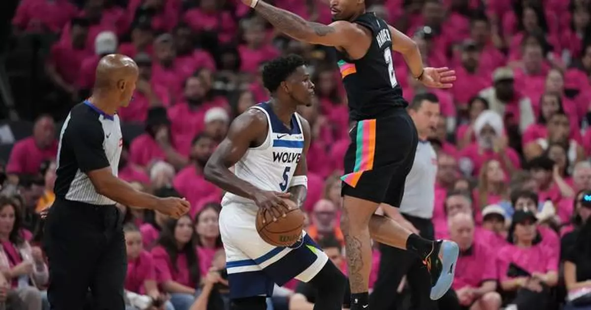 Edwards returns and Timberwolves overcome big game by Wembanyama to beat Spurs 104-102 in Game 1