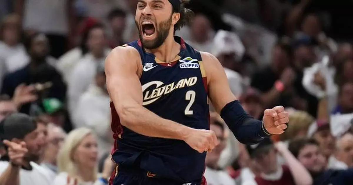 Harden hits clutch shots, Mitchell scores 35 and the Cavaliers beat the Pistons 116-109 in Game 3