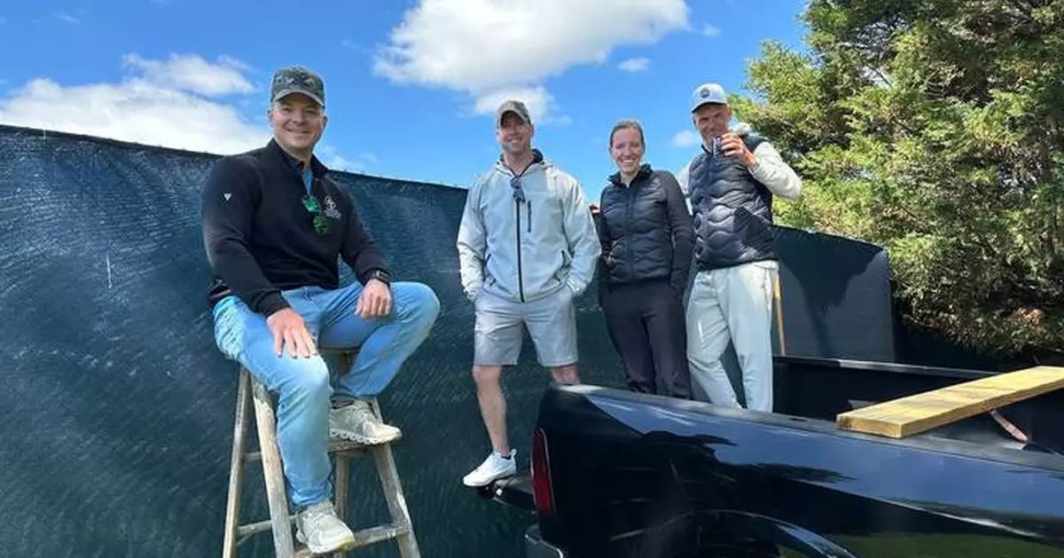Backyard ladders and 'sky decks' turn Aronimink homes into free PGA Championship seats