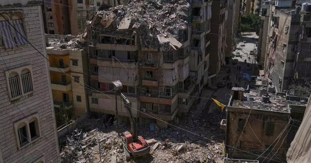 Israeli airstrikes kill 5 in southern Lebanon as Hezbollah rockets hit open areas in Israel