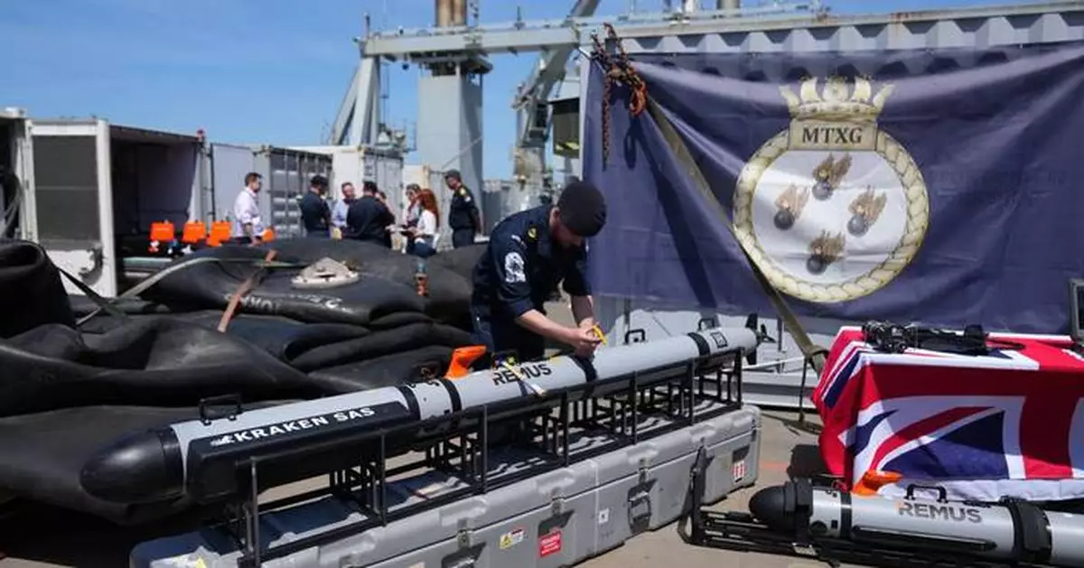 Britain's navy prepares to clear mines in the Strait of Hormuz while waiting for a peace deal