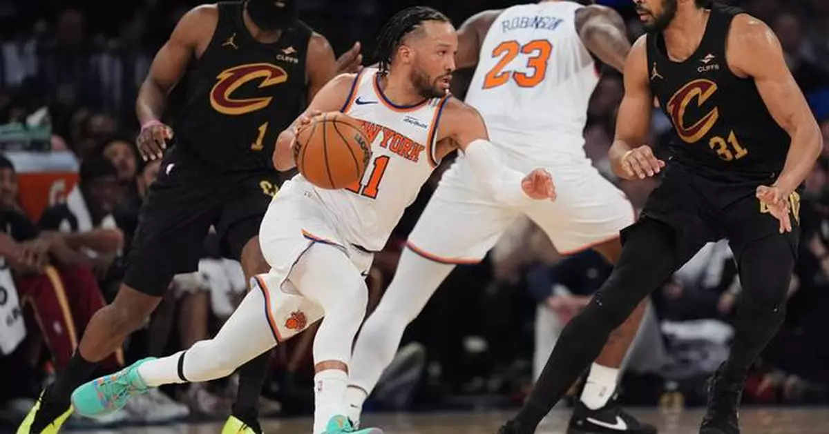 Jalen Brunson leads Knicks back from 22 down in the 4th for 115-104 win over Cavs in OT in Game 1
