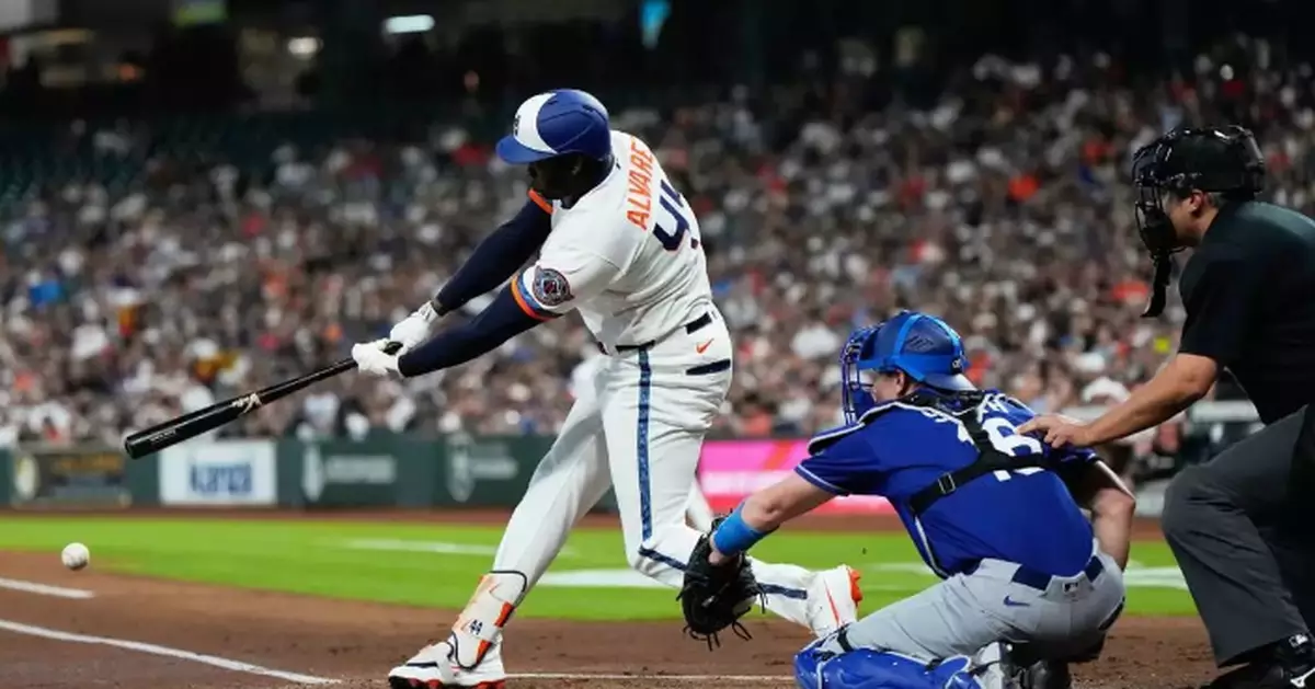 Kyle Tucker homers, drives in 2 runs as the Dodgers beat the Astros 8-3