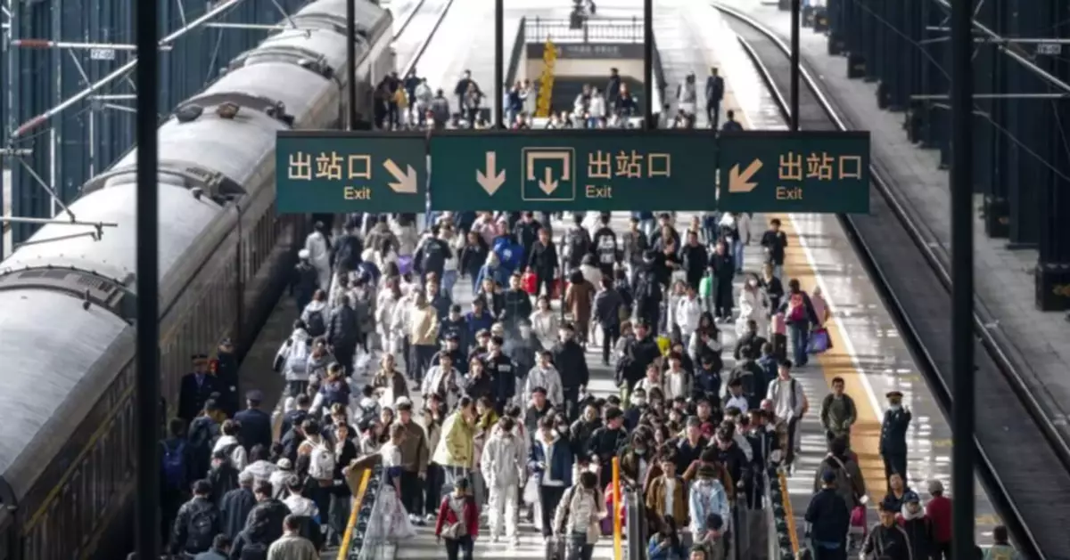 Transport Department Urges Public to Use Public Transport for Buddha Holiday Travel