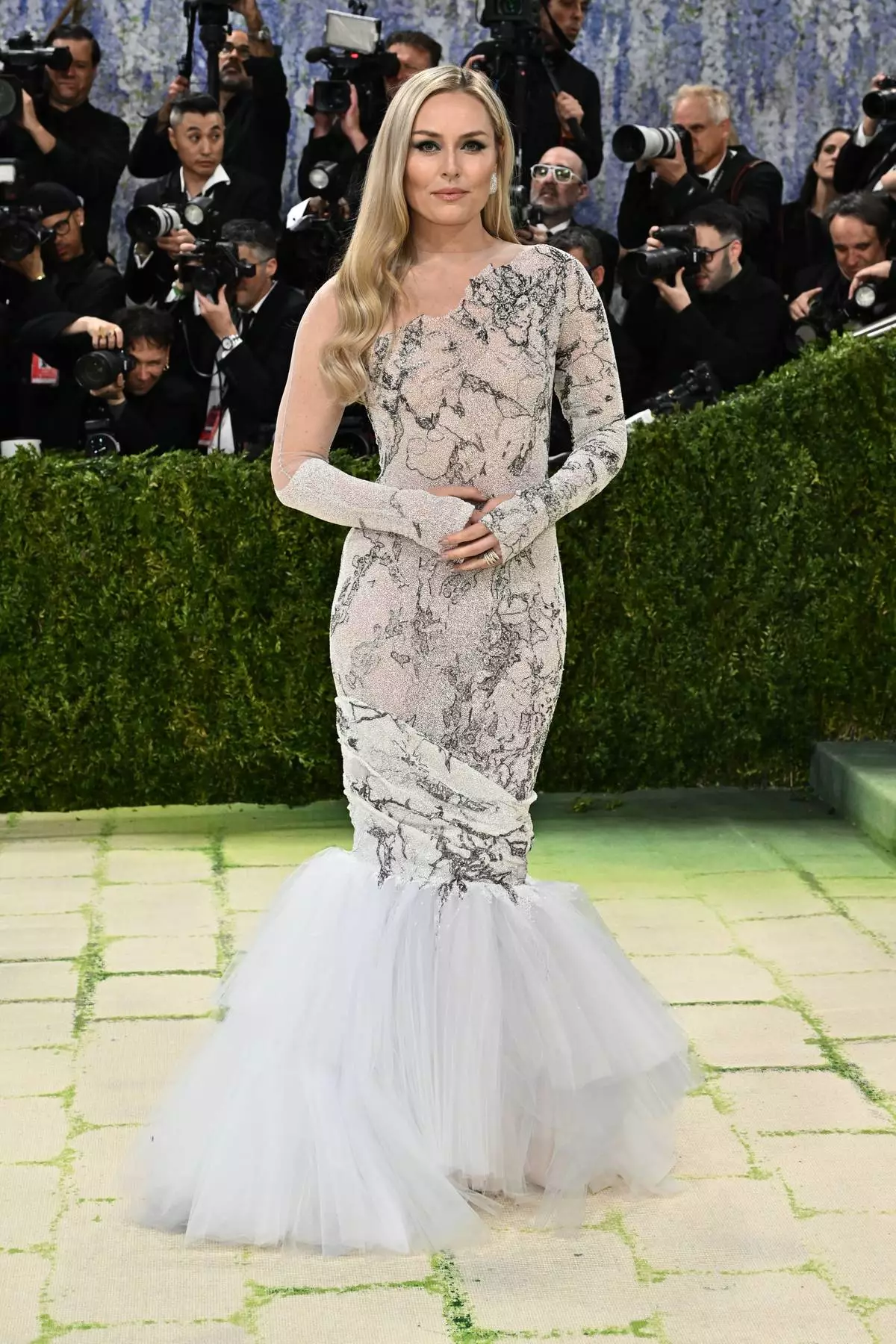 Lindsey Vonn arrives at The Metropolitan Museum of Art's Costume Institute benefit gala celebrating the opening of the "Costume Art" exhibition on Monday, May 4, 2026, in New York. (Photo by Evan Agostini/Invision/AP)