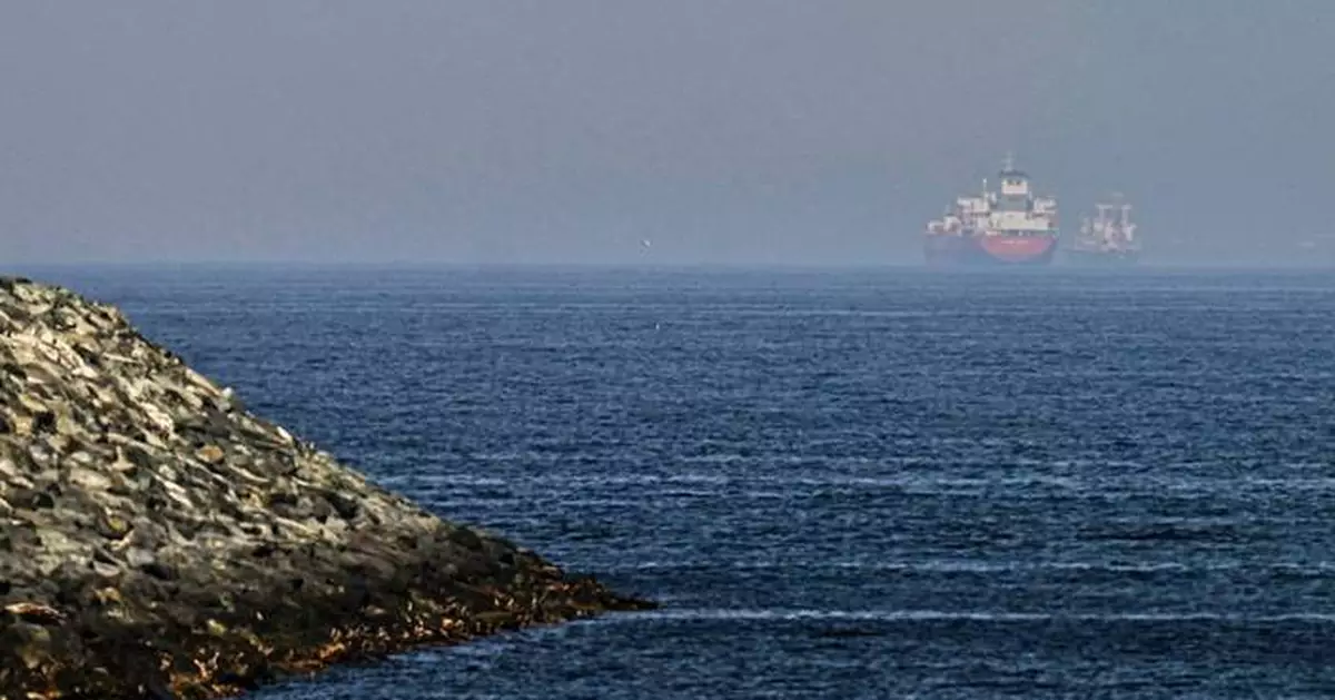 US denies Iran struck a military vessel during new effort to reopen Strait of Hormuz