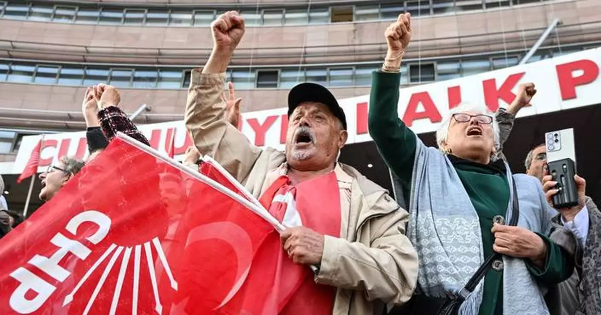 Standoff in Turkey’s main opposition party escalates
