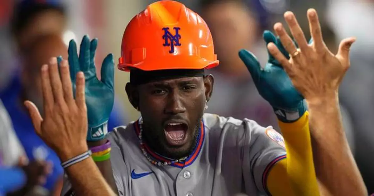 Mets place infielder Ronny Mauricio on IL with thumb fracture, call up Vidal Brujan from Triple-A