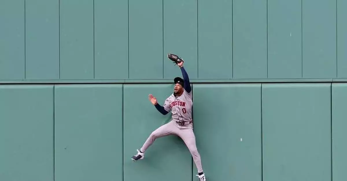 Brice Matthews hits 3-run HR, makes leaping catch in Astros' 6-3 win over Red Sox
