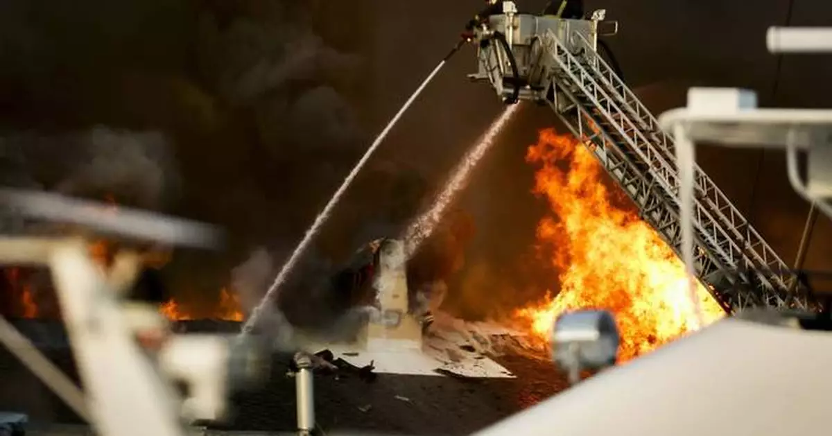 Fire destroys a lab building on a University of South Florida campus